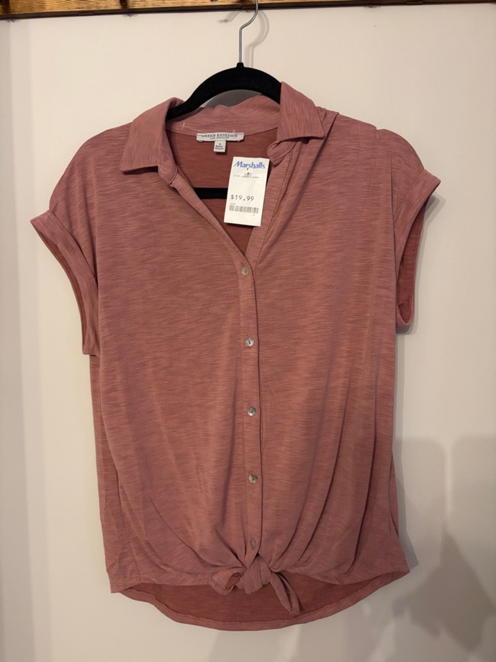 Green Envelope Dusty Rose Button-Front Tie-Hem Short Sleeve Top
